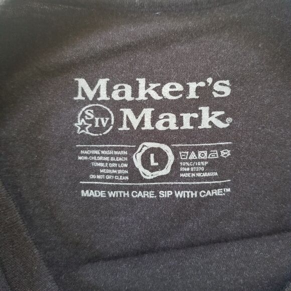 NWOT Makers Mark Bourbon Whiskey TShirt Womens Black Size Large Short Sleeve KY - Picture 3 of 8